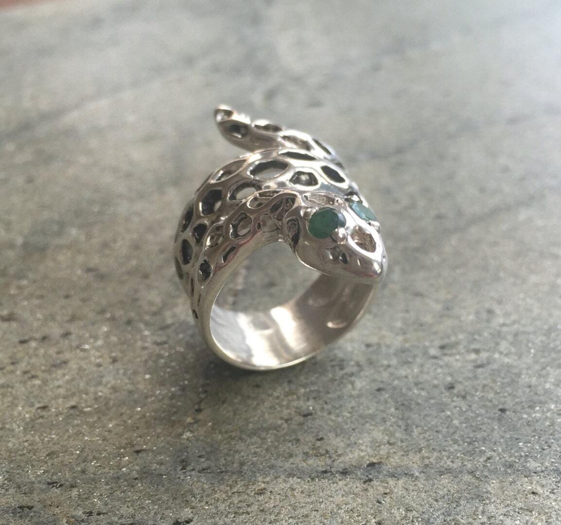 Snake Ring, Emerald Ring, Natural Emerald, May Birthstone, Healing Stones, Emerald Eyes, Snake Eyes Ring, Solid Silver Ring, Statement Ring