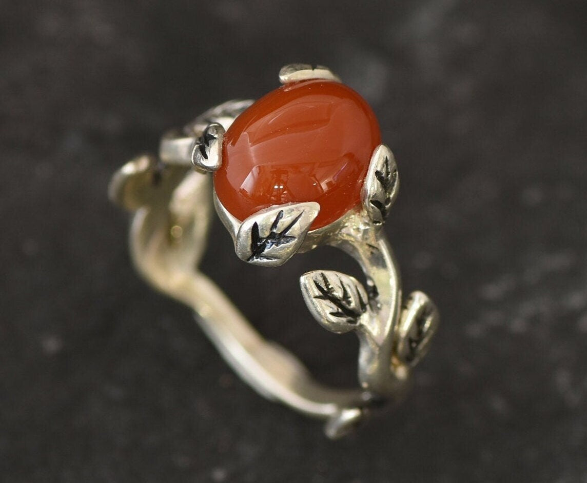 Red Flower Ring, Natural Red Agate, Carnelian Ring, Leaf Ring, Branch Ring, Red Vintage Ring, Floral Ring, Red Oval Ring, Solid Silver Ring
