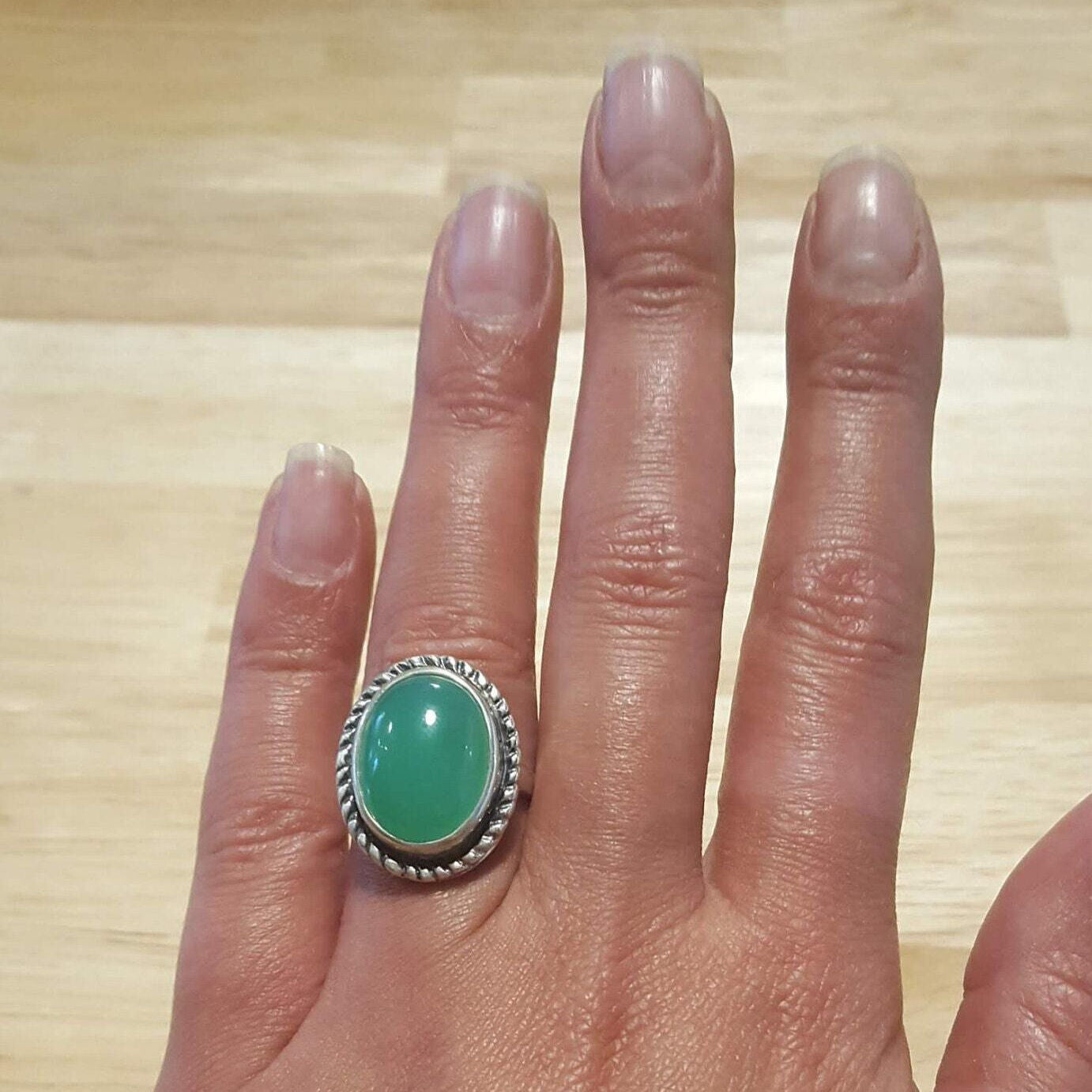 Big Chrysoprase Ring, Natural Chrysoprase, Statement Ring, Vintage Green Rings, May Birthstone, May Ring, Solid Silver Ring, Chrysoprase