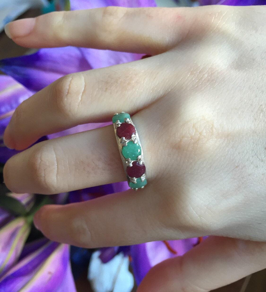 Natural Emerald Ring made in 925 Sterling Silver with Round Natural Green Emerald in Prong setting, May Birthstone gift idea, symbolizes growth, harmony, and deep emotional healing, ideal for everyday wear and perfect for birthday gifting and special occasions.