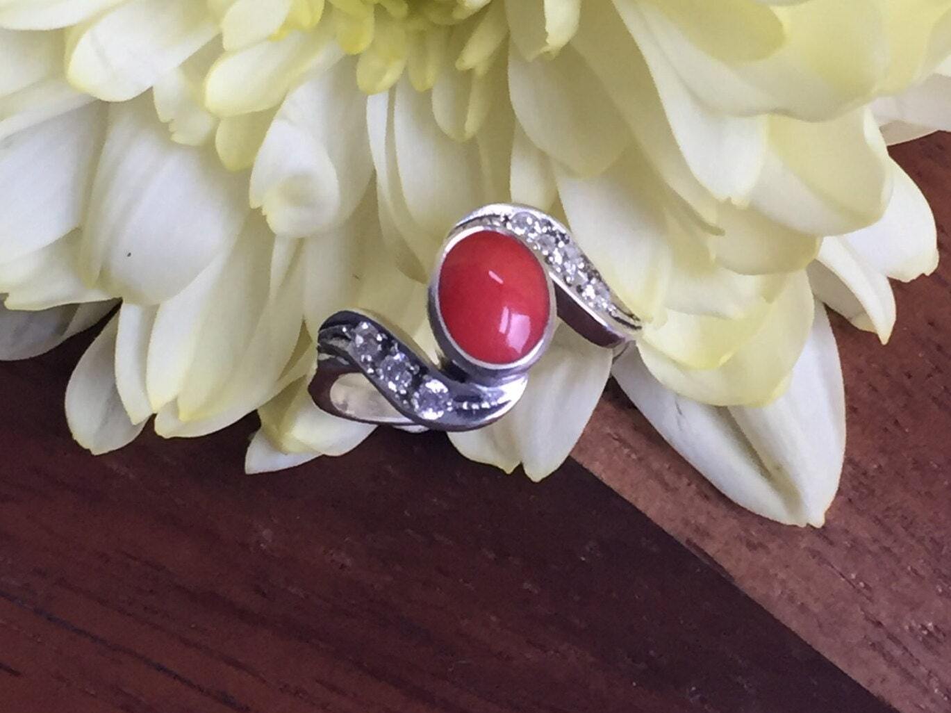 Coral Ring, Natural Coral, Red Coral Ring, March Birthstone, Vintage Coral Ring, Red Stone Ring, Vintage Rings, Solid Silver Ring, Coral
