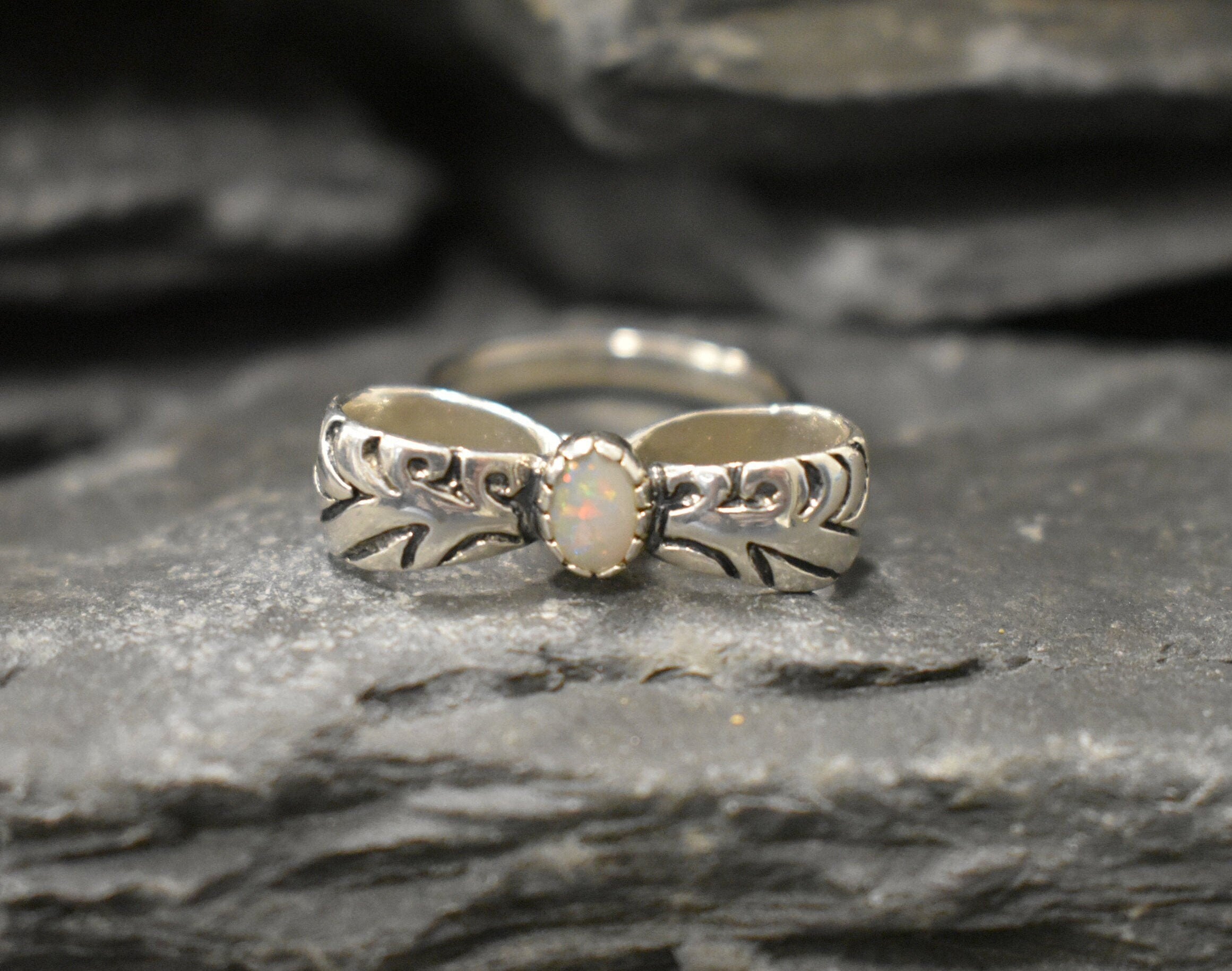 Opal Ring, Natural Opal, October Birthstone, Silver Ribbon Ring, Vintage Opal Ring, White Ribbon Ring, Australian Opal Ring, 925 Silver Ring