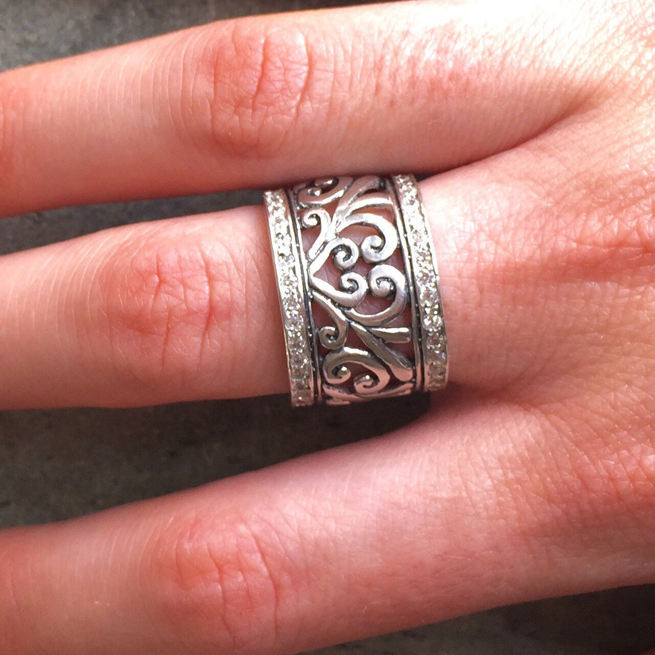 Leaf Ring, Solid Silver Ring, Bezel Ring, Wide Ring, Flower Ring, Silver Flower, CZ Diamonds, Pure Silver, Sterling Silver Ring, Thick Ring