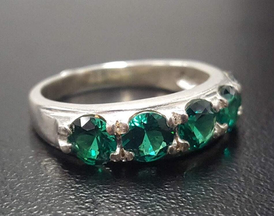 Created Emerald Ring made in 925 Sterling Silver with Emerald Created Green Emerald in Prong setting, May Birthstone gift idea, symbolizes, ideal for everyday wear and perfect for birthday gifting and special occasions.