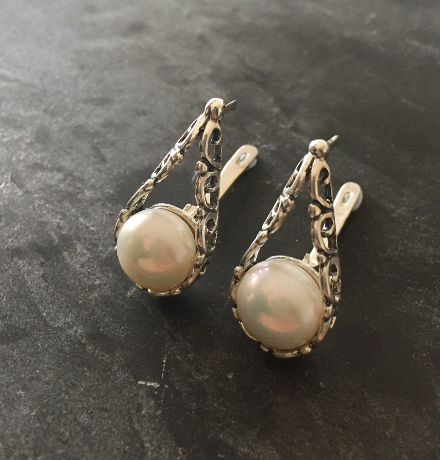 White Pearl Earrings, Natural Pearl, June Birthstone, Pearl Earrings, Vintage Pearl, Vintage Earrings, June Earrings, Solid Silver Earrings