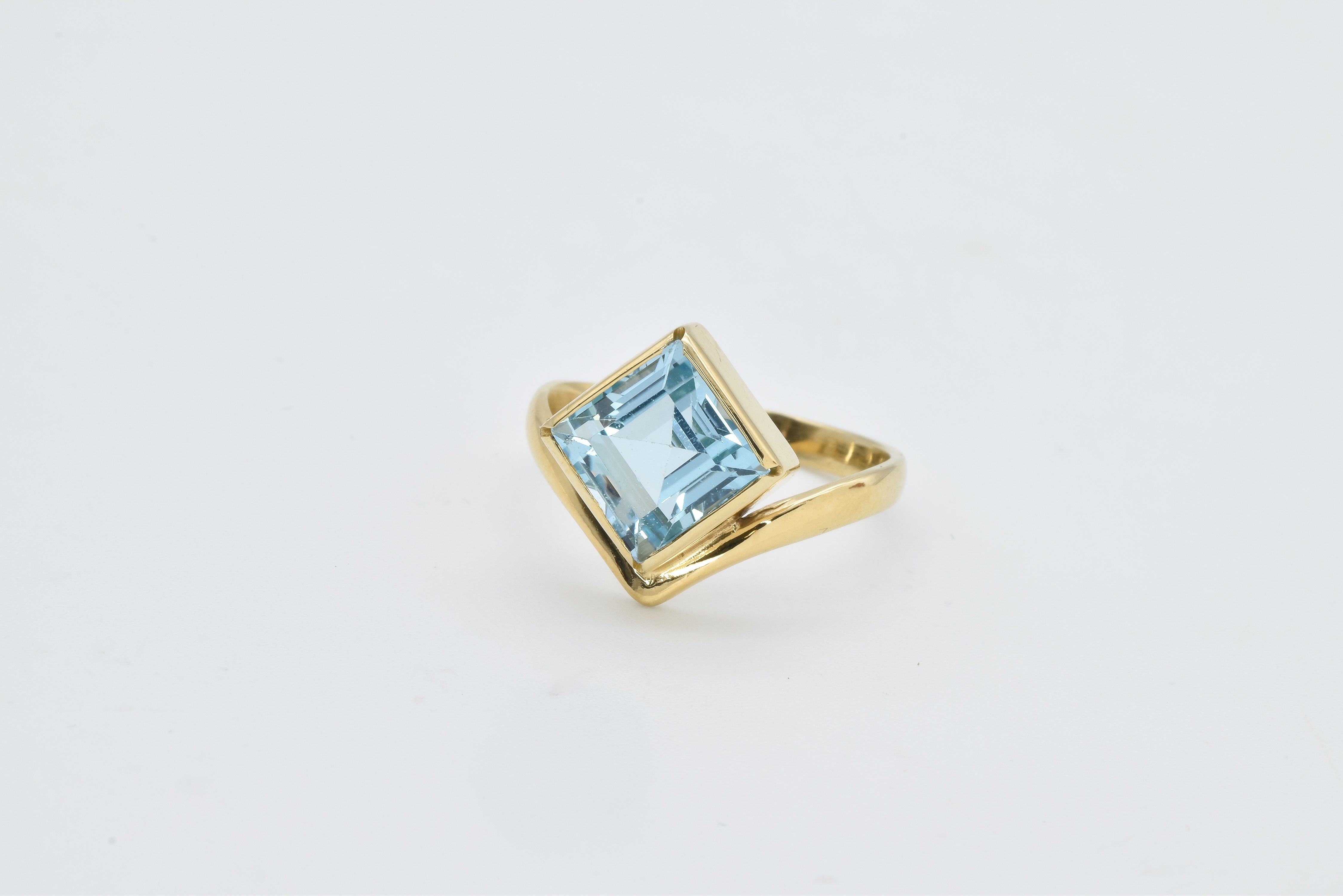Blue Topaz Ring, Natural Blue Topaz, Asymmetric Ring, Square Ring, Natural Blue Ring, Modern Silver Ring, Sharp Ring, Solid Silver Ring(1)