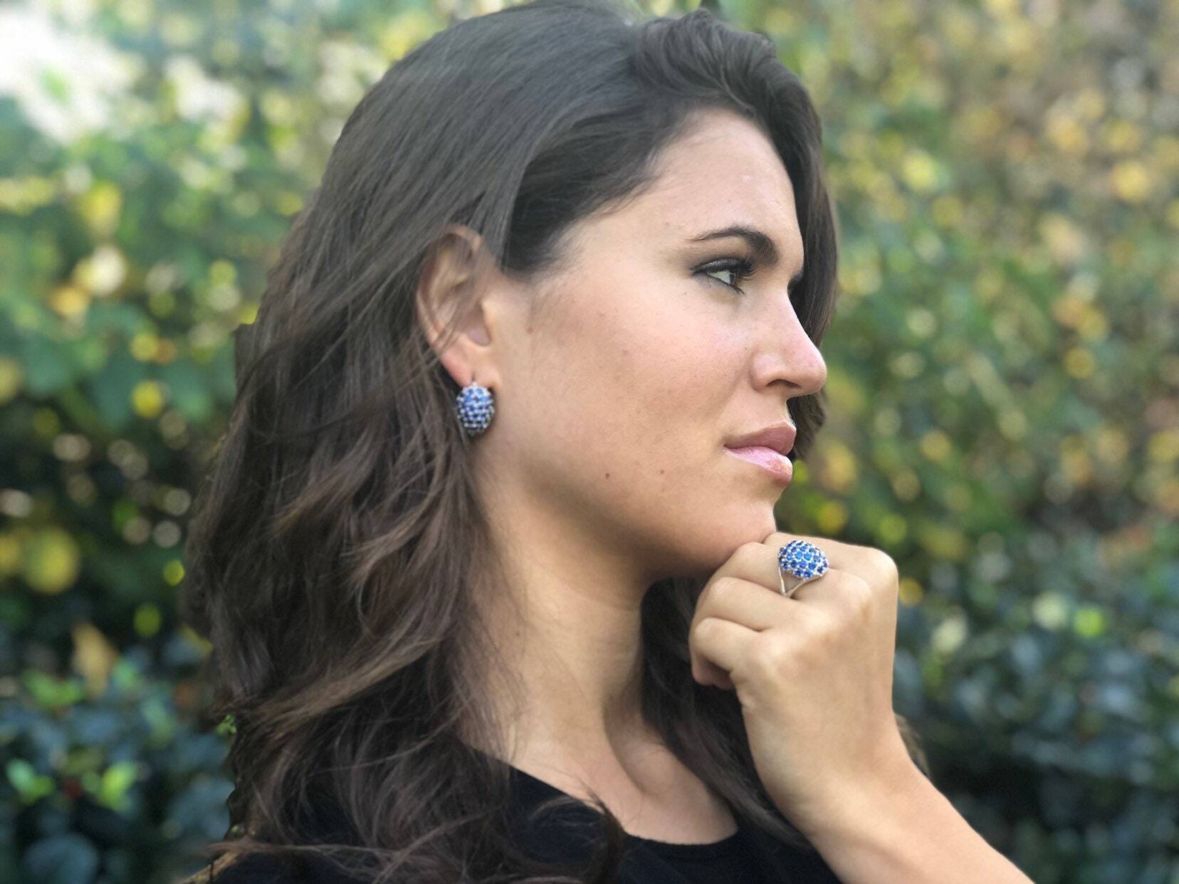 925 Sterling Silver Sapphire Ring featuring a Round Created Blue Sapphire, perfect for September birthdays and special occasions.