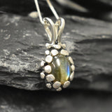 Labradorite Pendant, Natural Labradorite, Green Vintage Pendant, Dainty Pendant, Labradorite Charm, Labradorite Necklace, 925 Silver Pendant