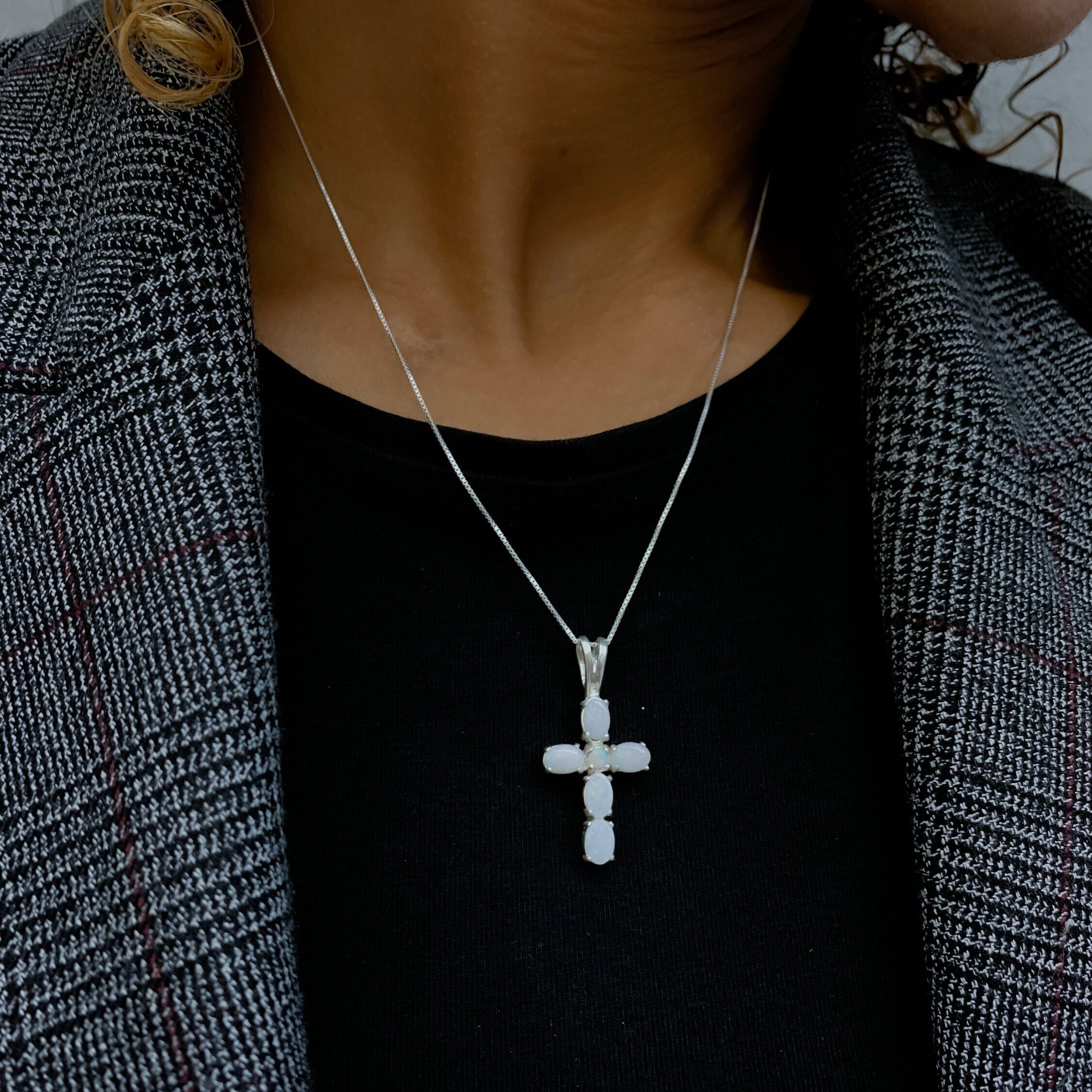 Natural Australian Opal Pendant in 925 Sterling Silver, featuring an Oval White Opal, perfect for birthdays and special occasions.