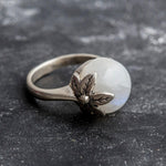 Leaf Ring, Moonstone Ring, June Birthstone Ring, Rainbow Moonstone, Flower Ring, Vintage Rings, Natural Moonstone, Solid Silver Ring, Grass