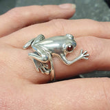 Frog Ring, Garnet Ring, Natural Garnet, Animal Ring, Artistic Ring, January Birthstone, Unique Ring, January Ring, Solid Silver Ring, Garnet