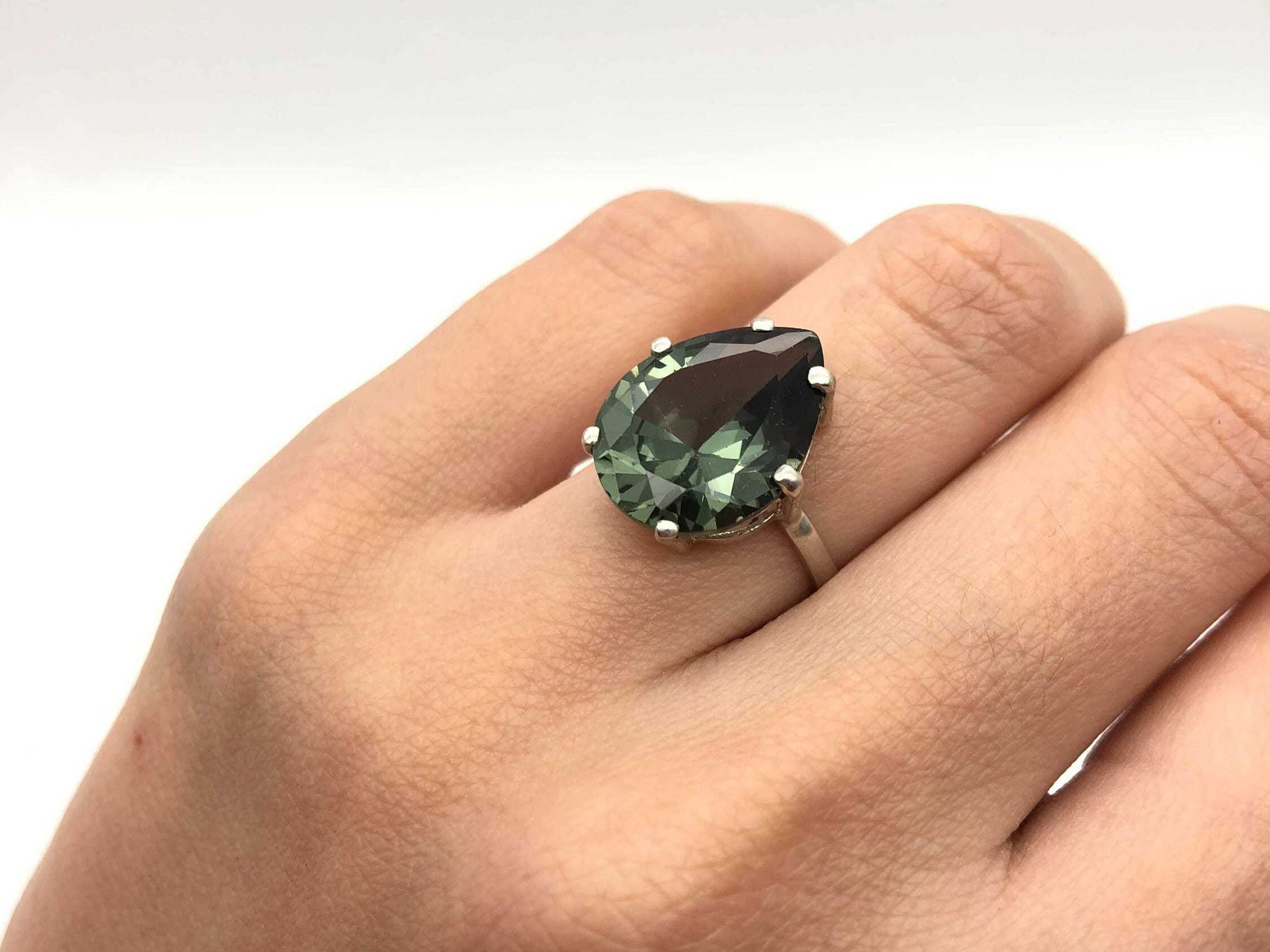 Teardrop Ring, Green Diamond Ring, Created Diamond, Antique Ring, Vintage Ring, Large Tear Ring, Green Statement Ring, Sterling Silver Ring(1)