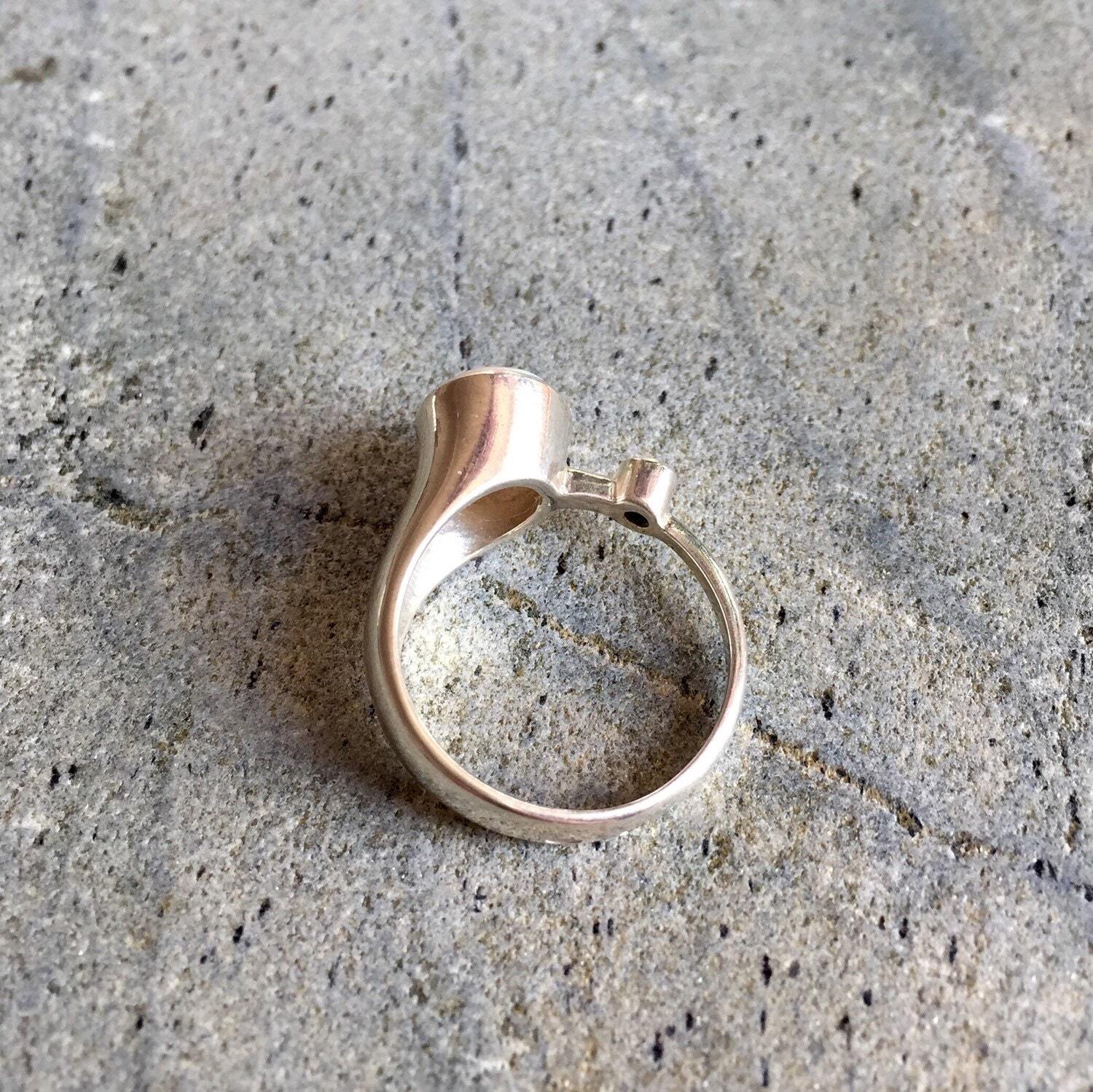 Elegant 925 Sterling Silver Ring featuring Oval Natural Australian Opal, perfect for birthday gifts and special occasions.