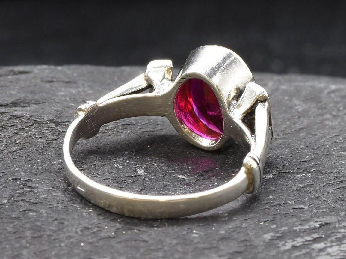 Ruby Ring, Created Ruby, Red Antique Ring, Vintage Ring, Red Oval Ring, Red Ruby Ring, Proposal Ring, Engagement Ring, Solid Silver Ring