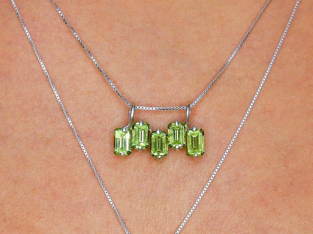 Peridot Pendant, Baguette Pendant, Natural Peridot, Green Peridot, August Birthstone, August Pendant, Dainty Pendant, Layering Necklace, 925