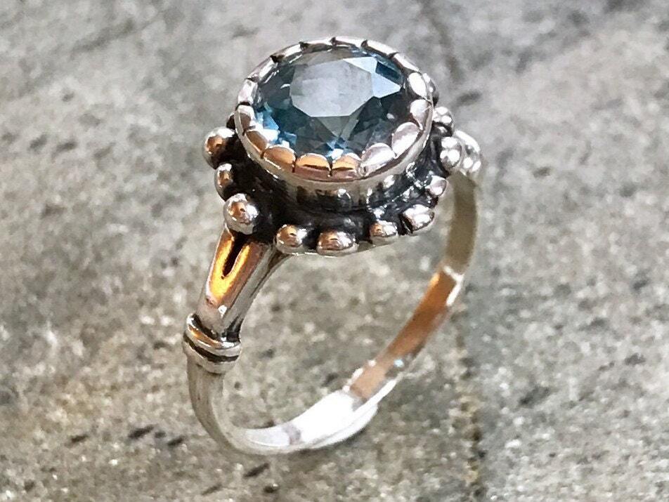 Blue Topaz Ring, Natural Topaz, December Birthstone, Vintage Rings, Vintage Topaz Ring, Blue Topaz SKY, Blue Diamond, Solid Silver Ring (498914030)