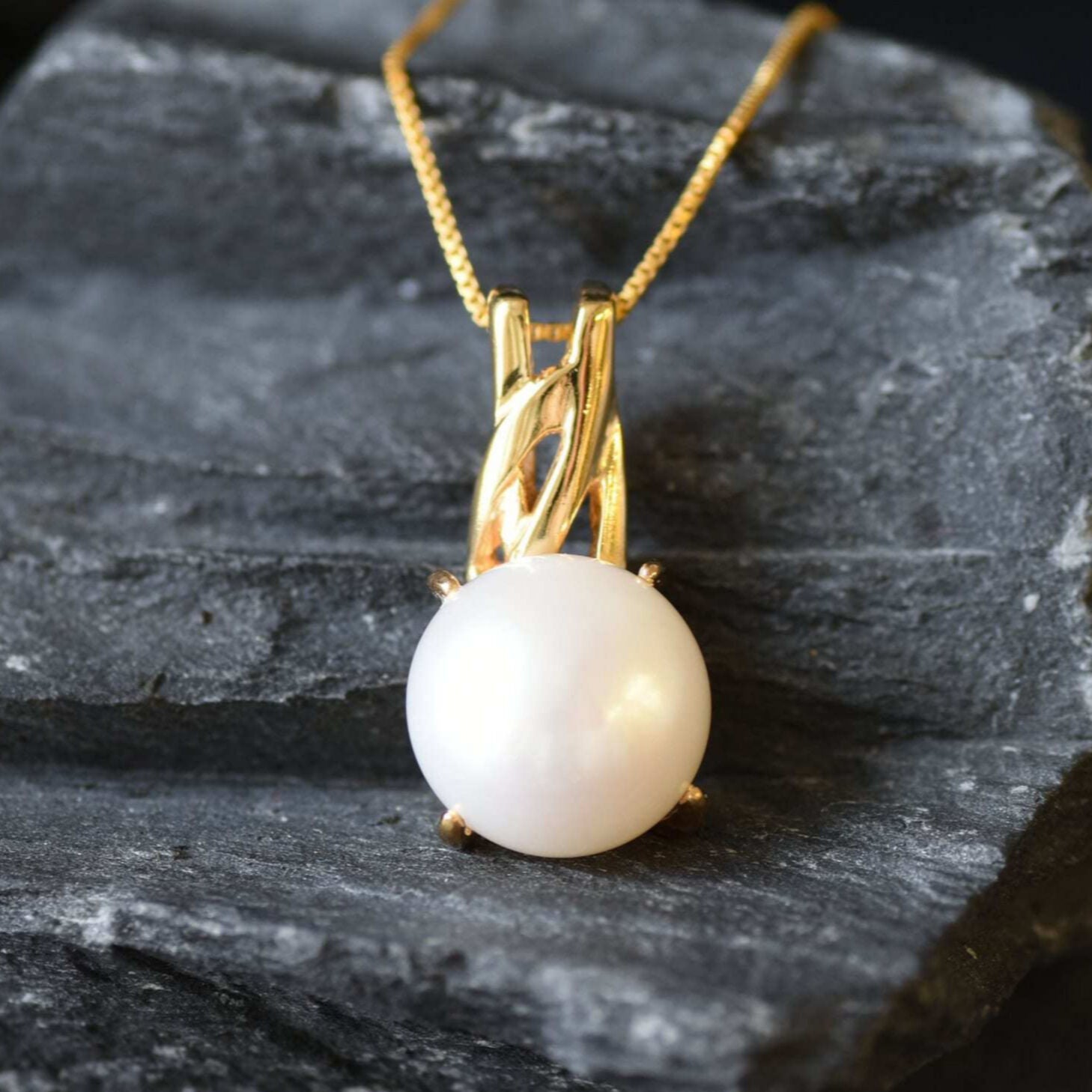 Pearl Pendant, Natural Pearl, White Pearl Pendant, Large Pearl Pendant, Vintage Pendant, June Birthstone, June Pendant, White Pearl(1)