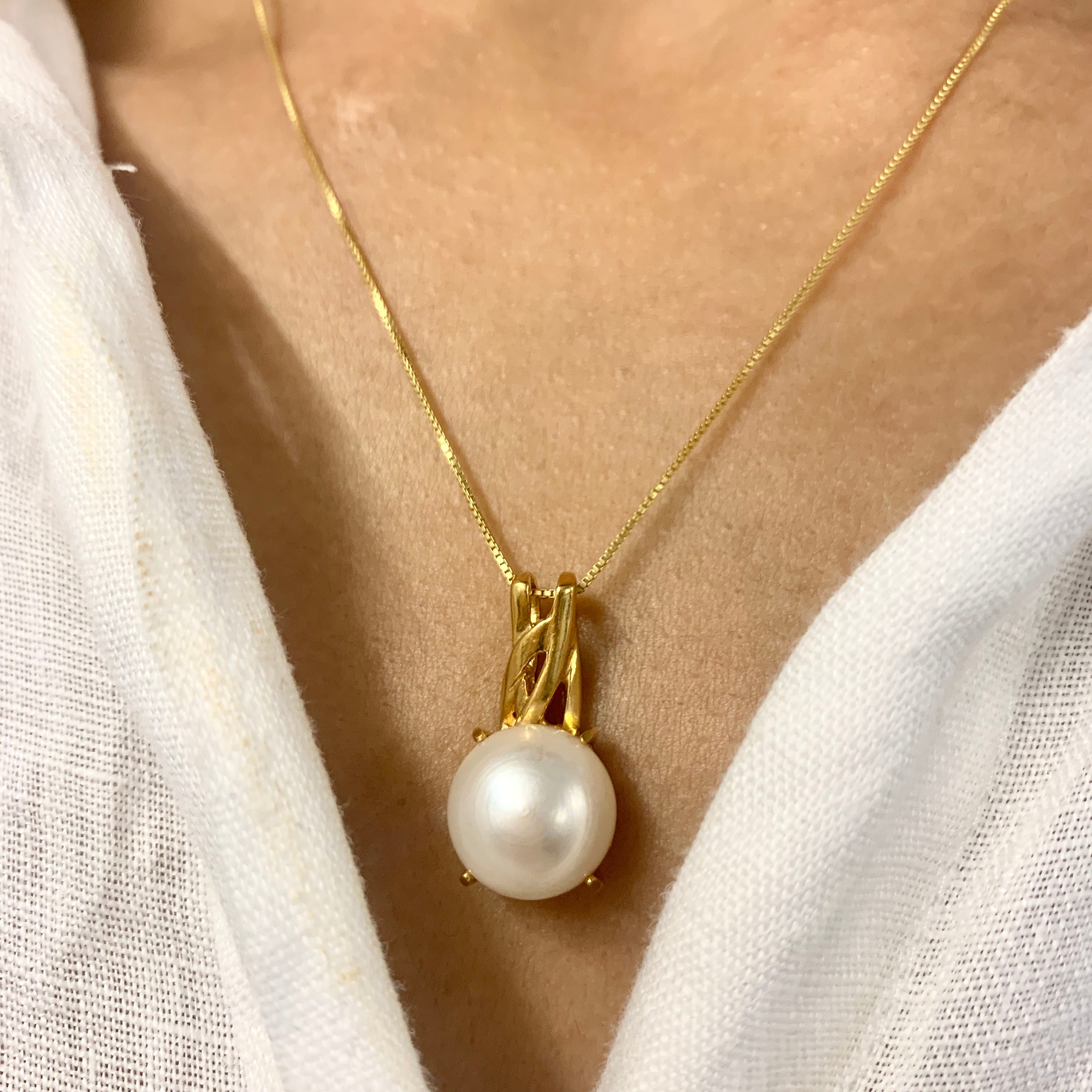 Pearl Pendant, Natural Pearl, White Pearl Pendant, Large Pearl Pendant, Vintage Pendant, June Birthstone, June Pendant, White Pearl(1)