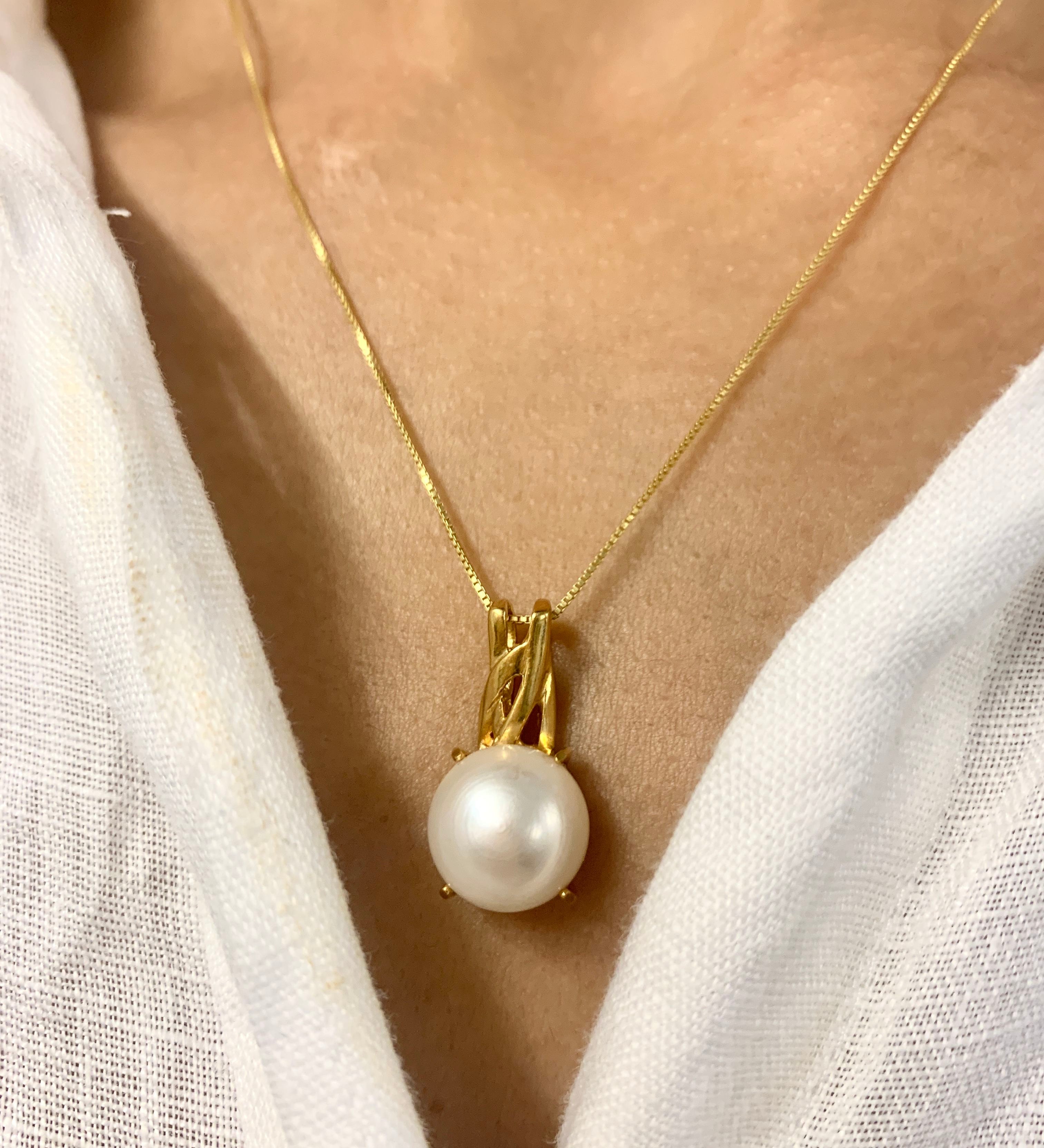 Pearl Pendant, Natural Pearl, White Pearl Pendant, Large Pearl Pendant, Vintage Pendant, June Birthstone, June Pendant, White Pearl(1)