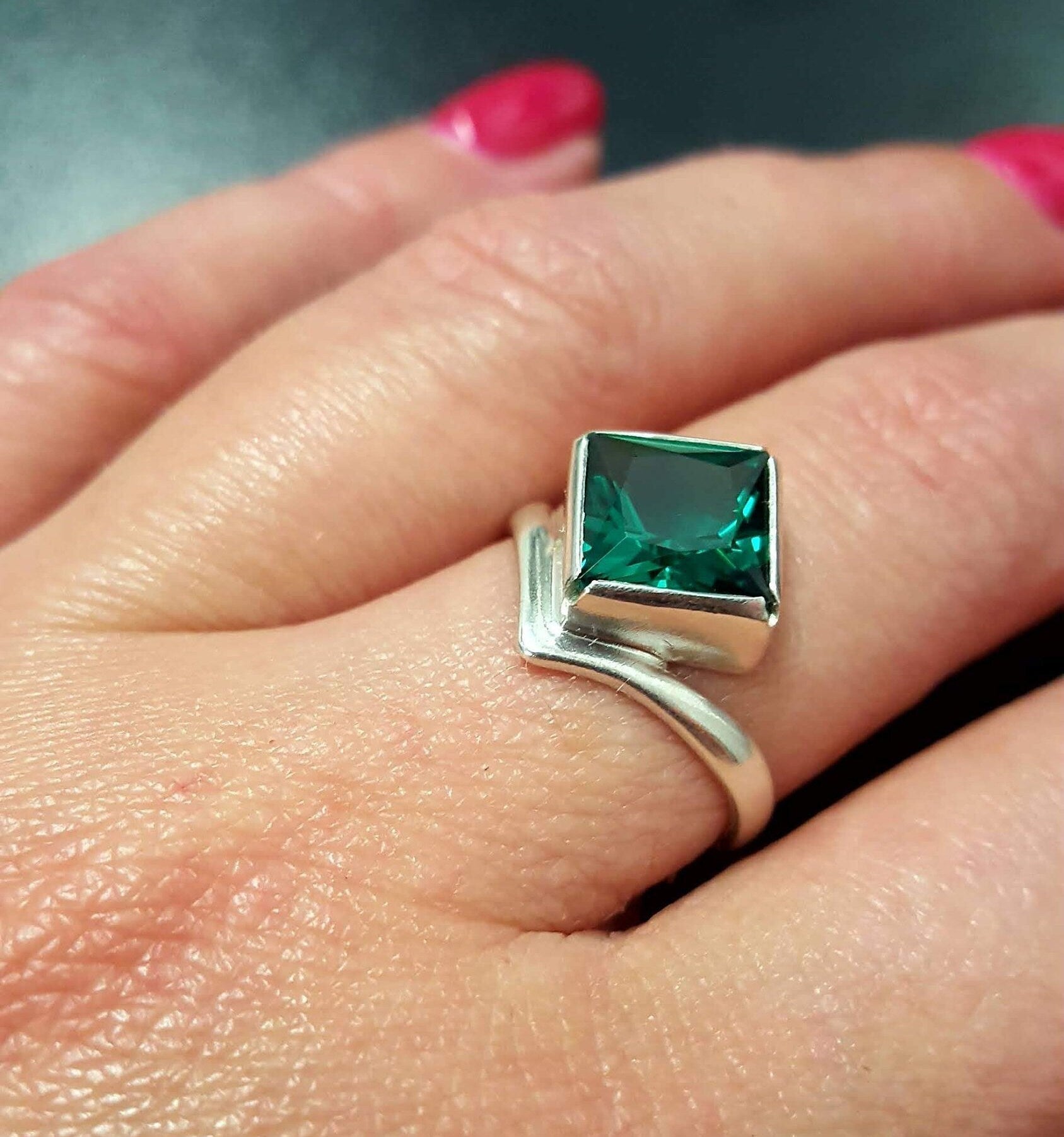 Stylish 925 Sterling Silver Emerald Ring with Square Created Green Emerald, perfect for everyday wear and special occasions.