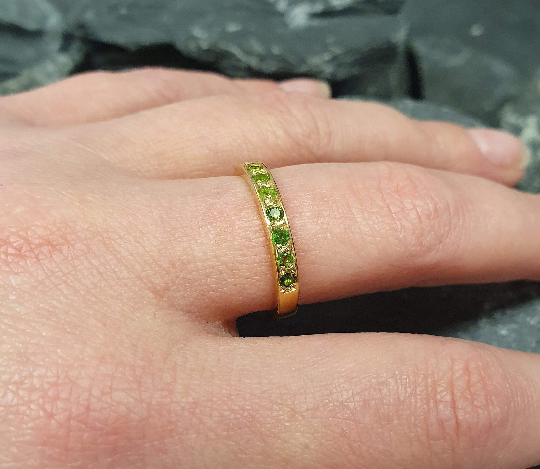 Green Eternity Ring, Natural Chrome Diopside Band, Vivid Green Band, Stackable Band, Full Eternity, Solid Silver Ring, Emerald Color Ring(1)