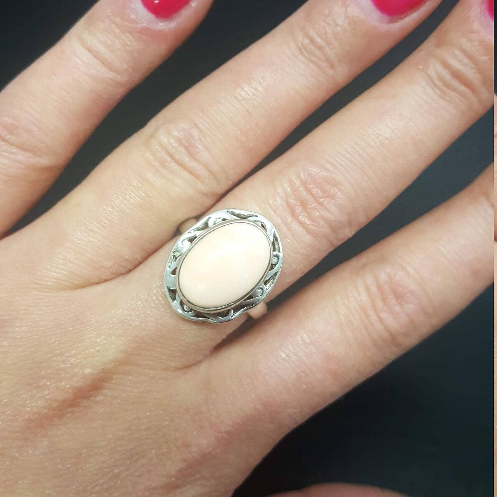 Pink Coral Ring, Natural Coral Ring, Antique Ring, Angel Skin Coral, Vintage Silver Ring, Large Coral Ring, Oval Ring, Solid Silver Ring