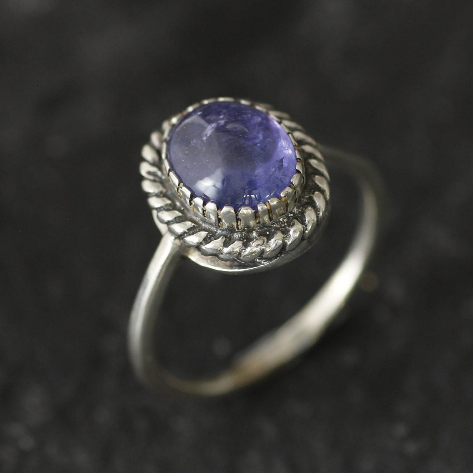 Tanzanite Ring, Natural Tanzanite, December Birthstone, Vintage Ring, Purple Vintage Ring, Unique Stone Ring, Tanzanite, Solid Silver Ring