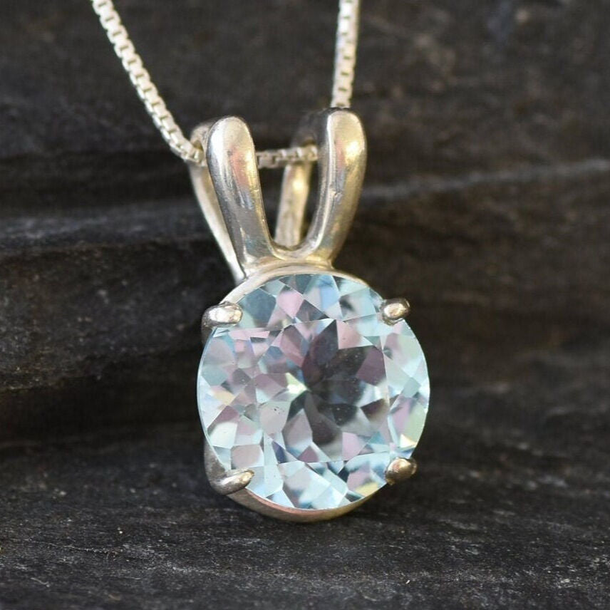 Blue Topaz Pendant, Natural Blue Topaz, Dainty Pendant, Blue Topaz Necklace, December Birthstone, December Necklace, 925 Silver Pendant,Blue