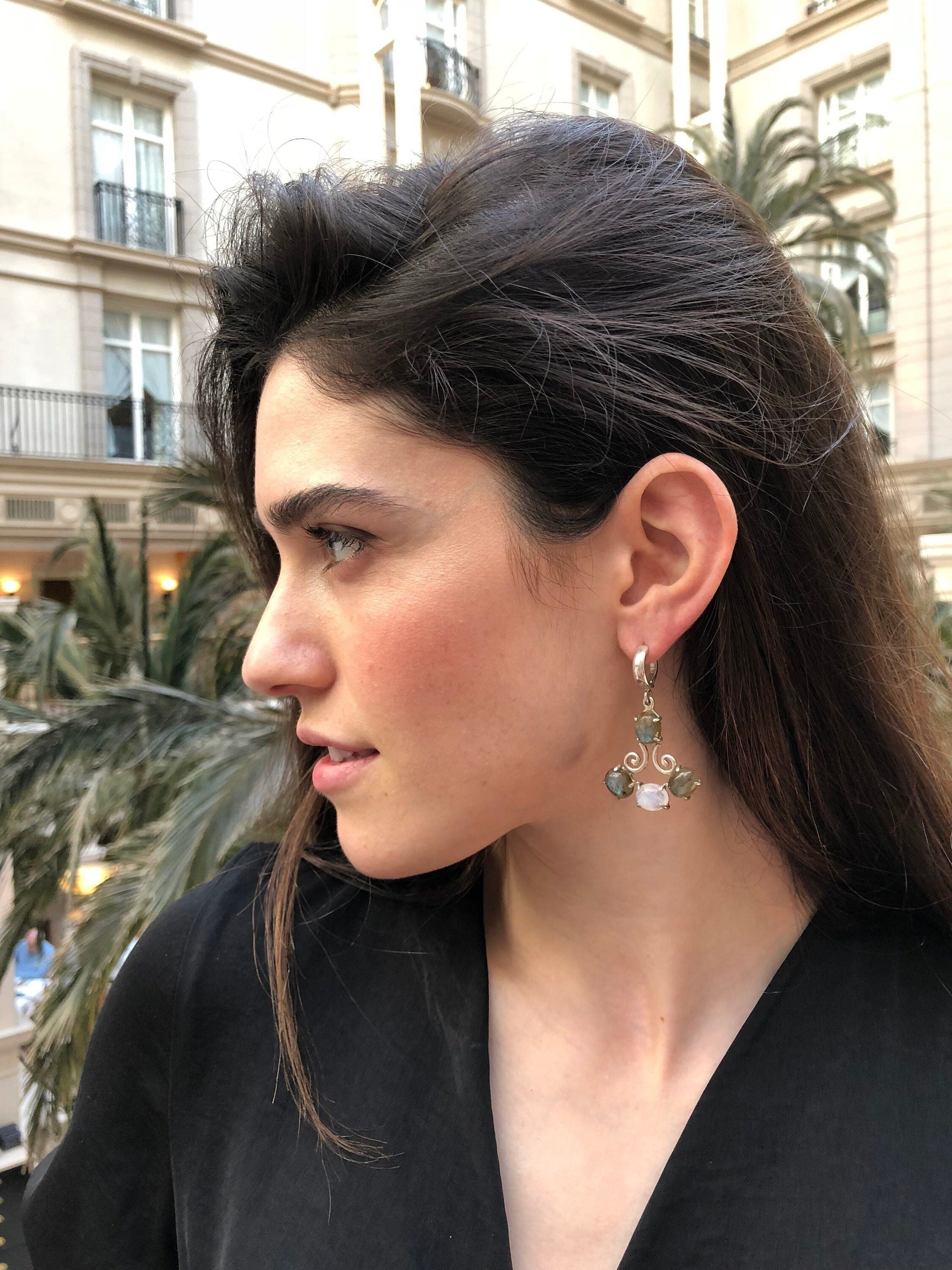 Labradorite Earrings, Rainbow Moonstone, Vintage Earrings, Natural Stone, Rainbow Moonstone Earrings, Birthstone Earrings, Silver Earrings