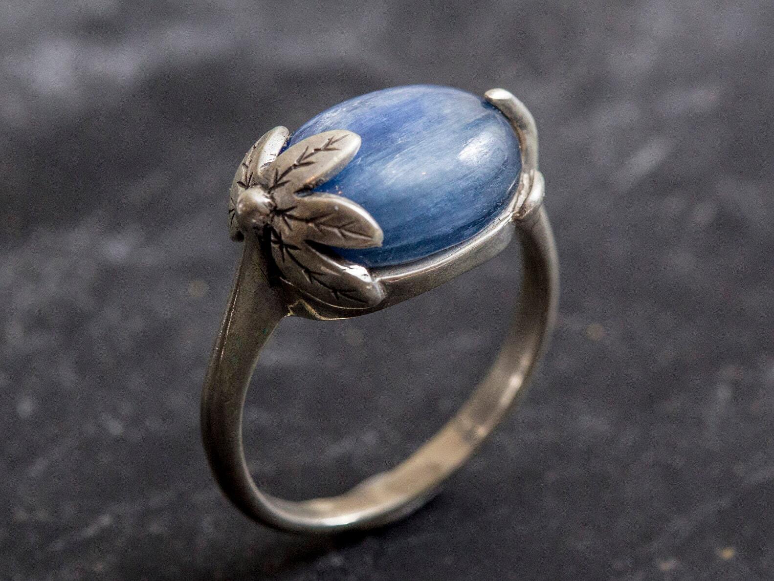 Leaf Ring, Blue Kyanite Ring, Natural Kyanite, Vintage Rings, Leaf Kyanite Ring, African Stone, Blue Ring, Solid Silver Ring, Kyanite
