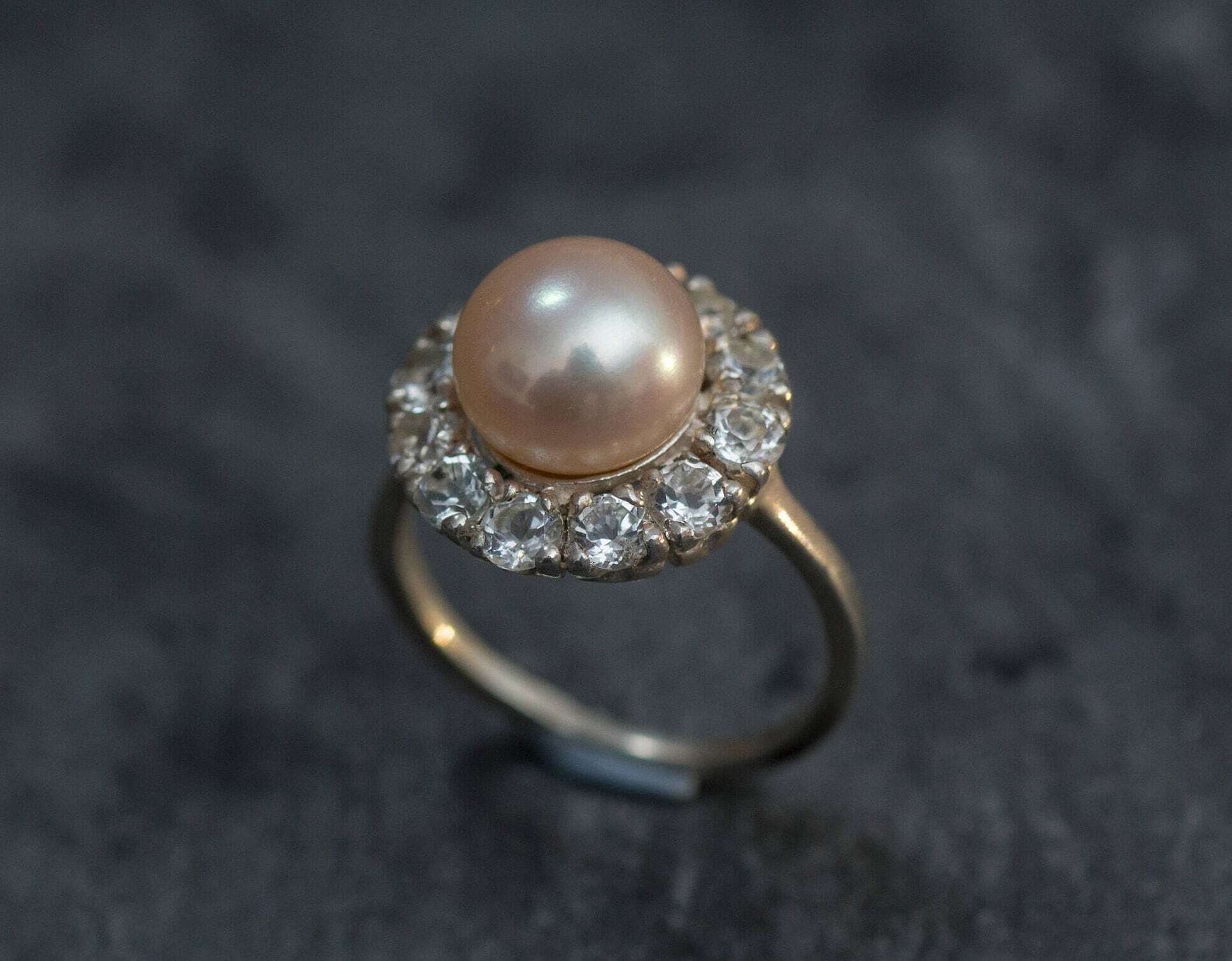 Vintage Pearl Ring, Natural Pearl, June Birthstone, Vintage Rings, Beige Pearl, Cream Pearl, White Topaz, Solid Silver Ring, Real Pearl Ring