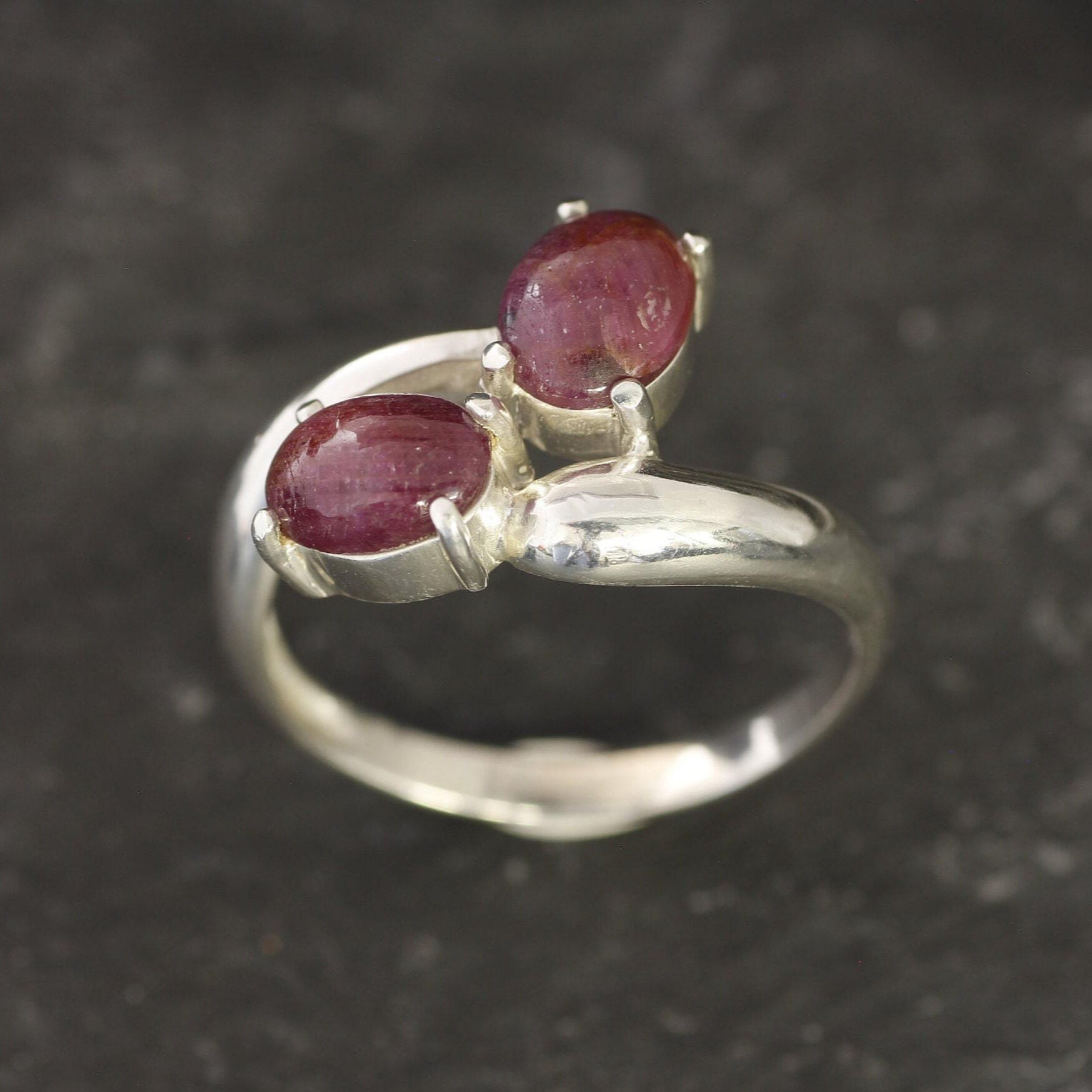 Chic 925 Sterling Silver ring with a captivating Oval Natural Red Ruby, a beautiful gift for July birthdays and meaningful moments.