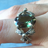 Green Diamond Ring - Vintage Diamond Ring - Classic Bow Ring