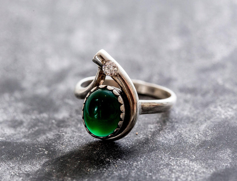 Green Boho Ring, Antique Ring, Created Emerald, Vintage Ring, Teardrop