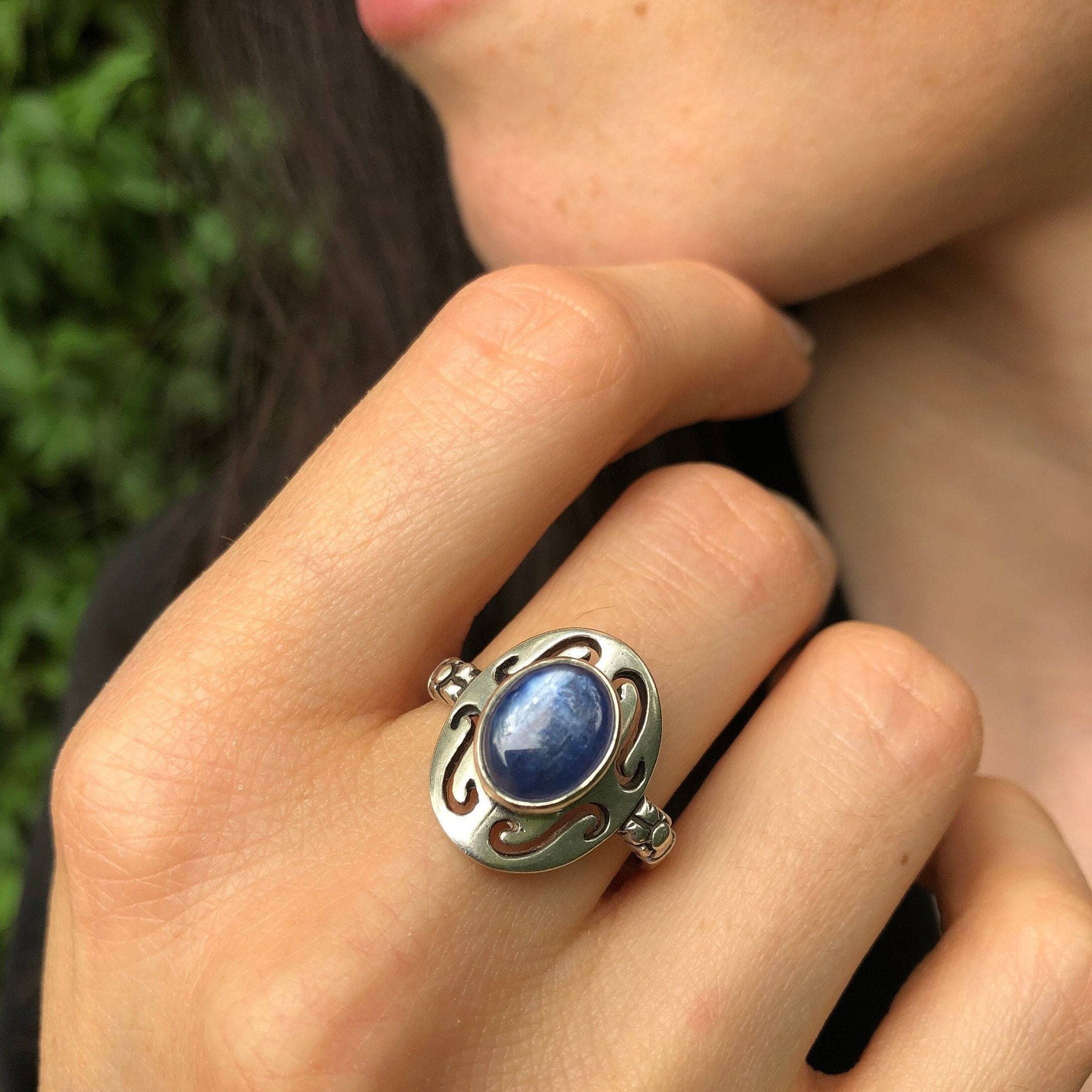 Blue Boho Ring, Natural Kyanite, Blue Kyanite Ring, Bohemian Ring, Tribal Ring, Vintage Ring, Holistic Ring, Artisan Ring, Solid Silver Ring