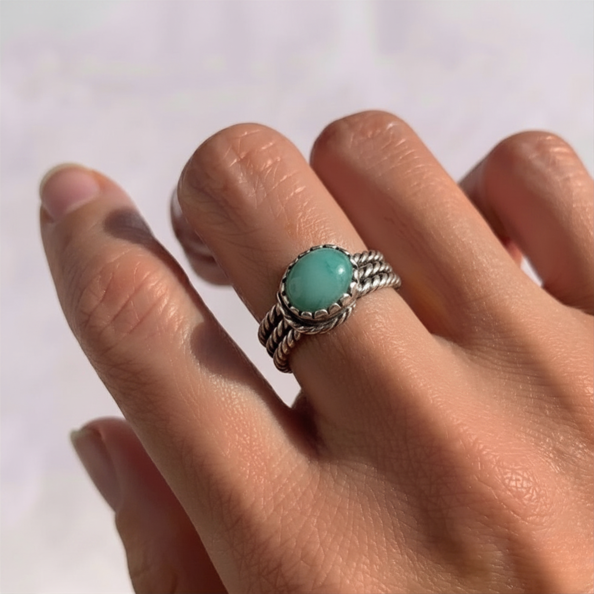 Natural Emerald Ring in 925 Sterling Silver, featuring an oval green emerald, perfect for May birthdays and special occasions.