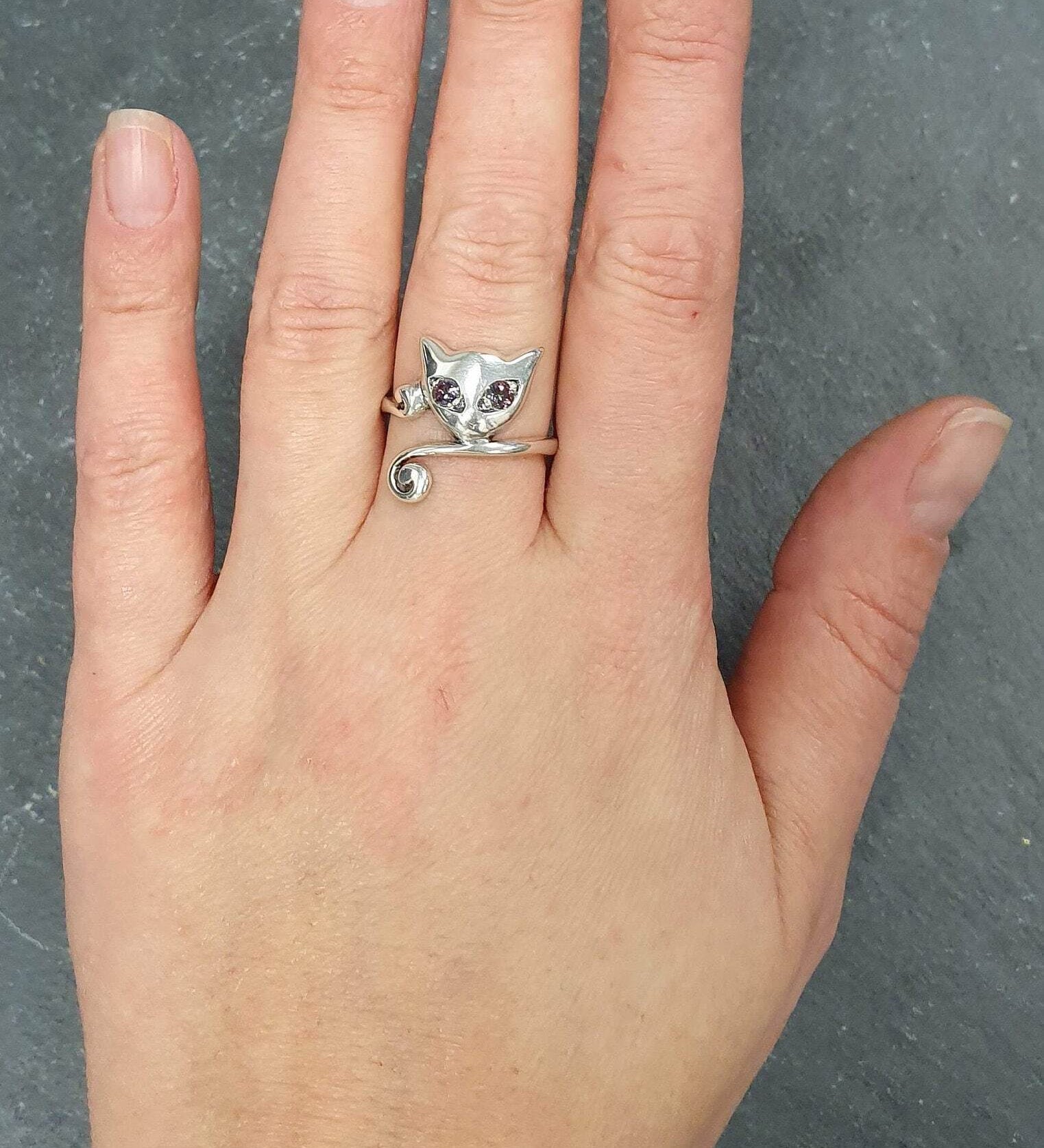 Mystic Topaz Ring, Natural Mystic Topaz, December Birthstone, Silver Cat Ring, Vintage Ring, Purple Topaz Ring, Cat Ring, Solid Silver Ring