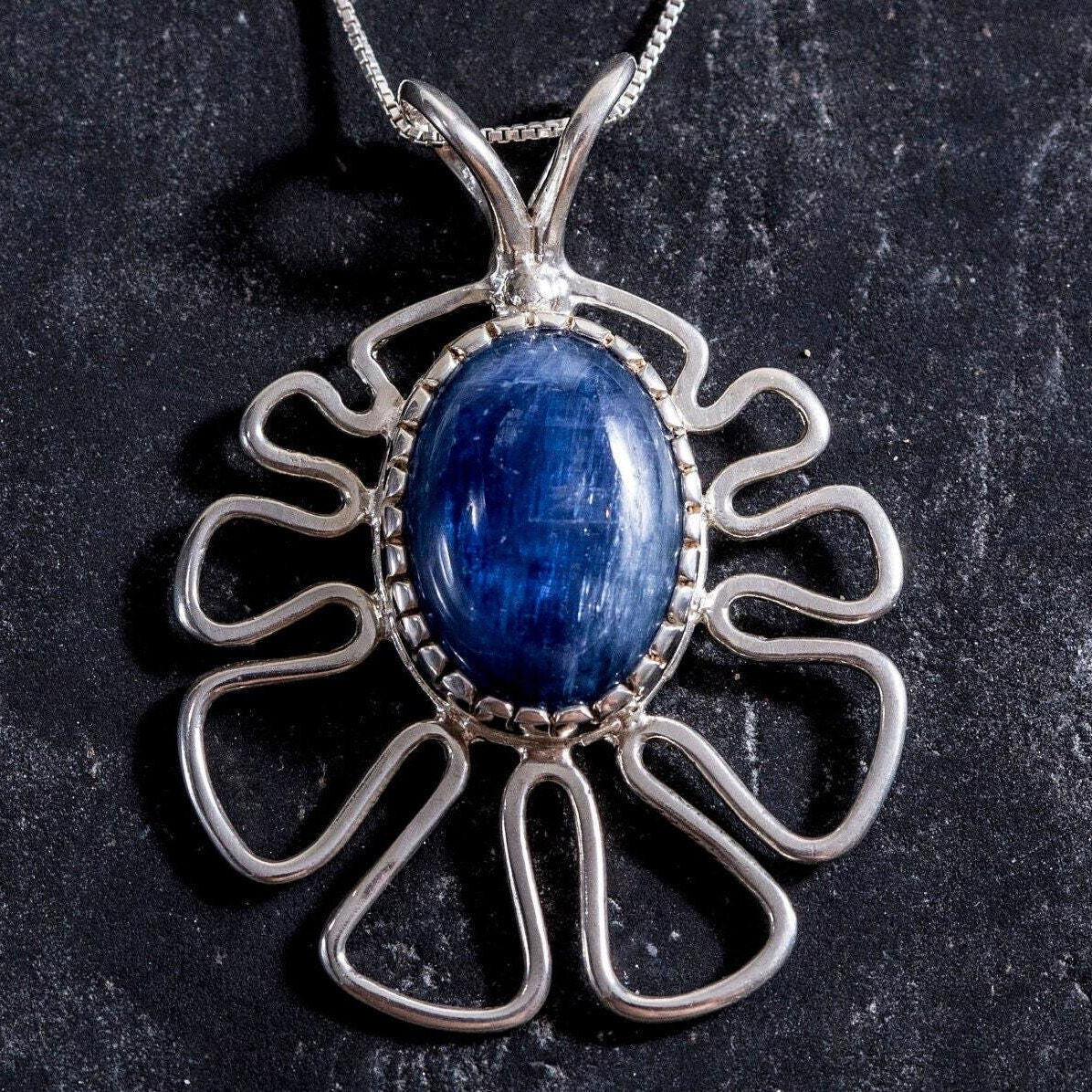 Kyanite Pendant, Natural Kyanite, Blue Kyanite Pendant, Large Blue Pendant, Statement Pendant, Vintage Blue Pendant, Silver Pendant, Kyanite