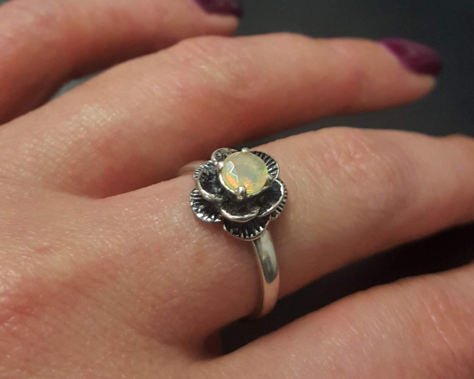 Natural Opal Ring, Opal Ring, Ethiopian Opal, Vintage Flower Ring, October Ring, Genuine Opal Ring, Vintage Opal Ring, Solid Silver Ring