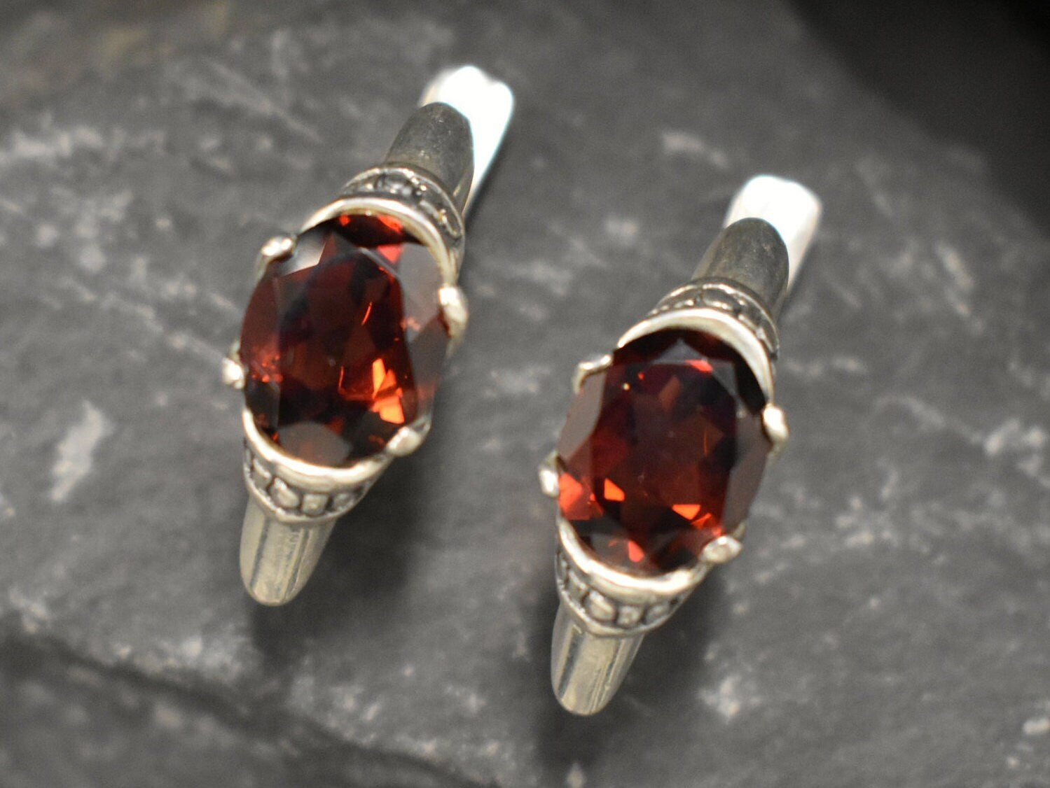 Garnet Earrings, Natural Garnet, Vintage Earrings, Red Earrings, Antique Earrings, Boho Earrings, Studs, Silver Earrings, Statement Earrings