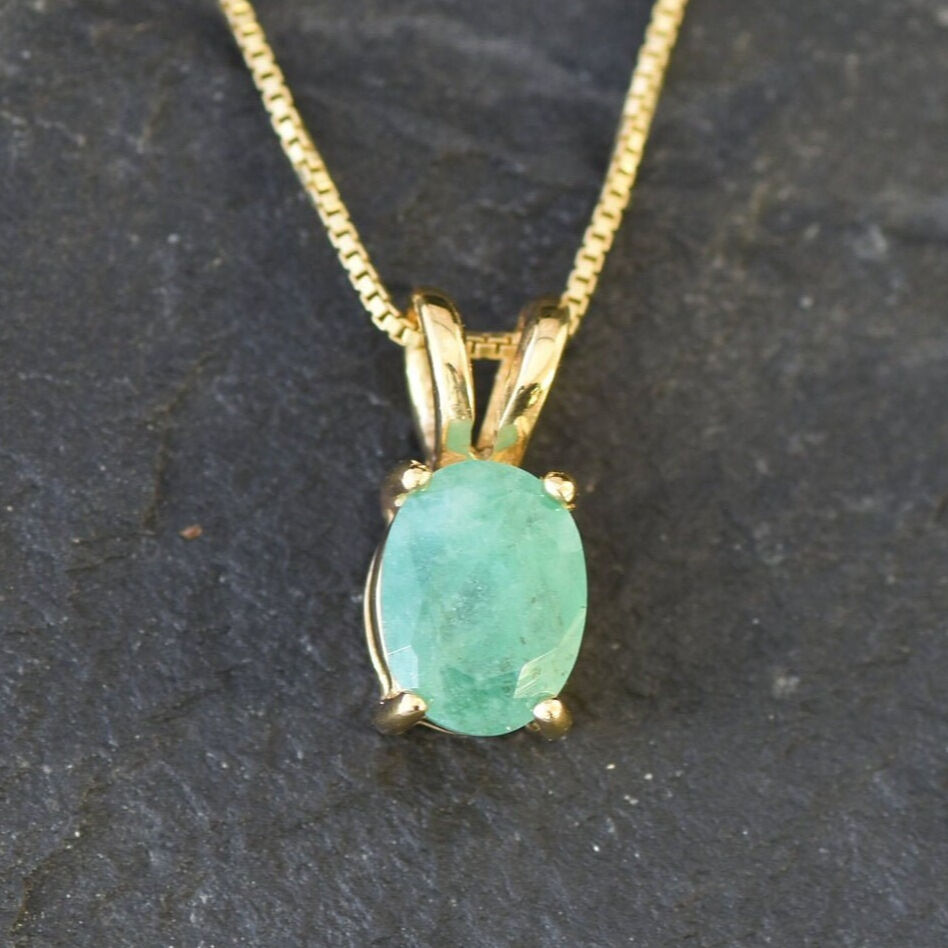 Natural Emerald Pendant made in 18k Gold Vermeil with Oval Natural Green Emerald in Prong setting, May Birthstone gift idea, symbolizes growth, harmony, and deep emotional healing, ideal for everyday wear and perfect for birthday gifting and special occasions.
