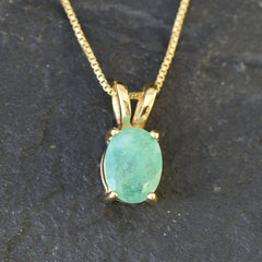 Natural Emerald Pendant made in 18k Gold Vermeil with Oval Natural Green Emerald in Prong setting, May Birthstone gift idea, symbolizes growth, harmony, and deep emotional healing, ideal for everyday wear and perfect for birthday gifting and special occasions.