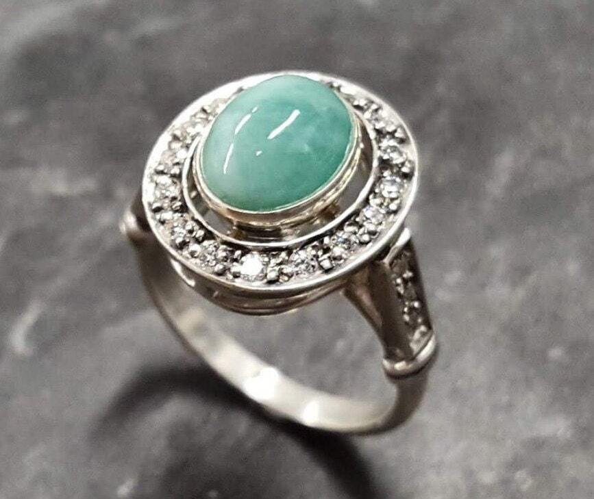 Victorian Style Ring, Natural Emerald Ring, Emerald Ring, May Birthstone, Oval Silver Ring, Green Vintage Ring, May Ring, Solid Silver Ring