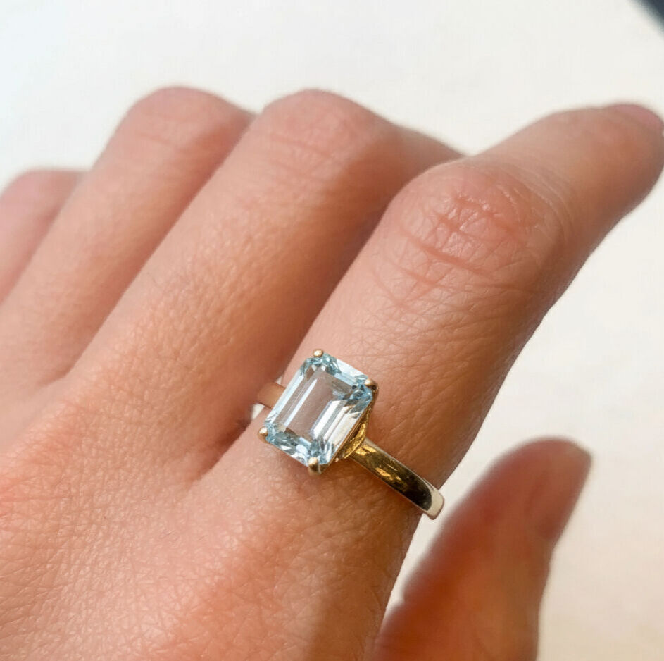 Elegant 18k Gold Vermeil Natural Blue Topaz Ring, December Birthstone symbolizes clarity and emotional balance, perfect for gifts.