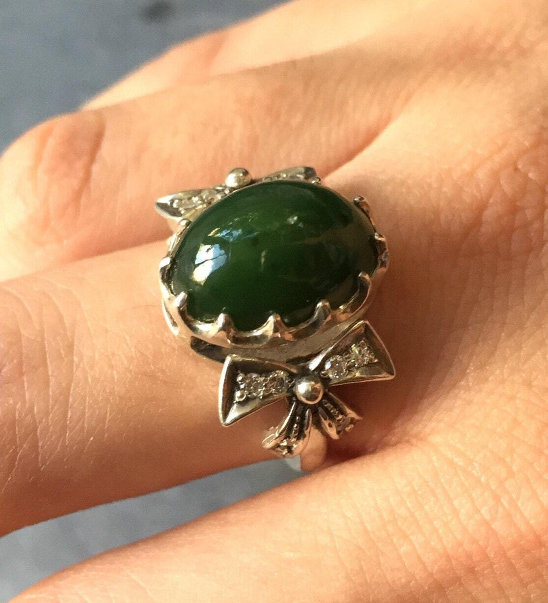 Jade Ring, Natural Jade, August Birthstone, Ribbon Ring, Green Jade Ring, Genuine Jade, Vintage Rings, Jade, Antique Jade, Solid Silver Ring