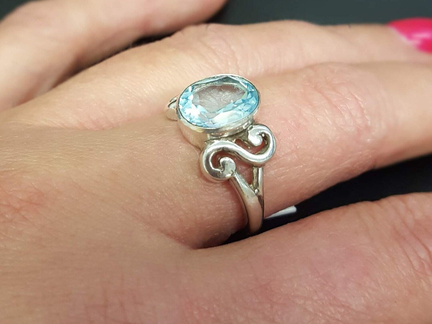 Blue Topaz Ring, Natural Blue Topaz, Topaz Ring, Unique Ring, December Birthstone, Solid Silver Ring,Blue Ring, December Ring, Blue Topaz