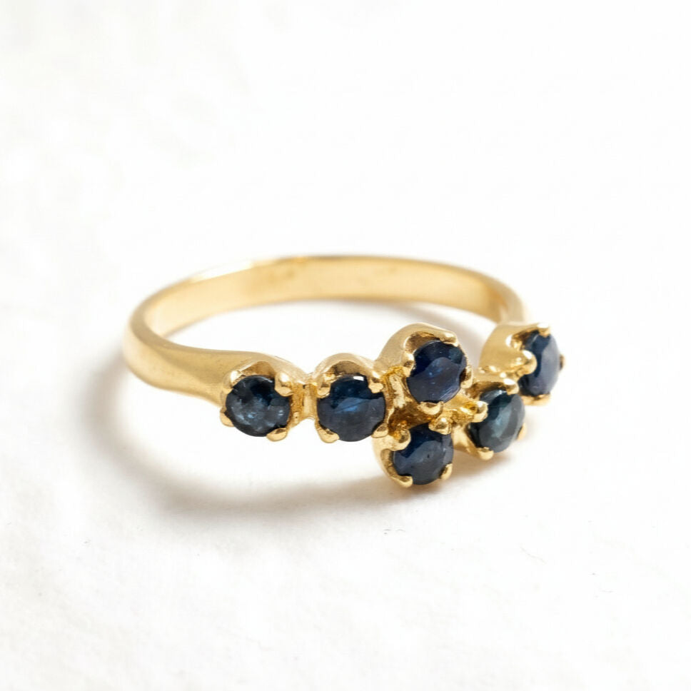 Beautiful 18k Gold Vermeil Ring featuring a Round Natural Blue Sapphire, a heartfelt gift representing sincerity and truth.