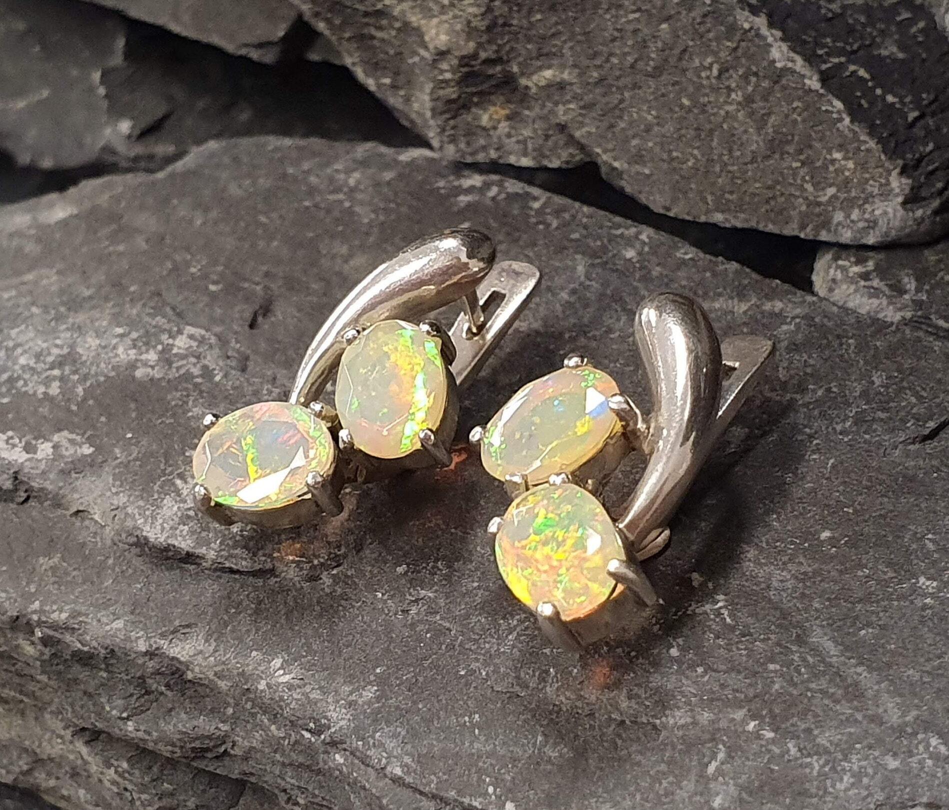 Opal Earrings, Natural Opal, Vintage Earrings, Flashy Earrings, October Earrings, Unique Earrings, 925 Silver Earrings, Ethiopian Opal