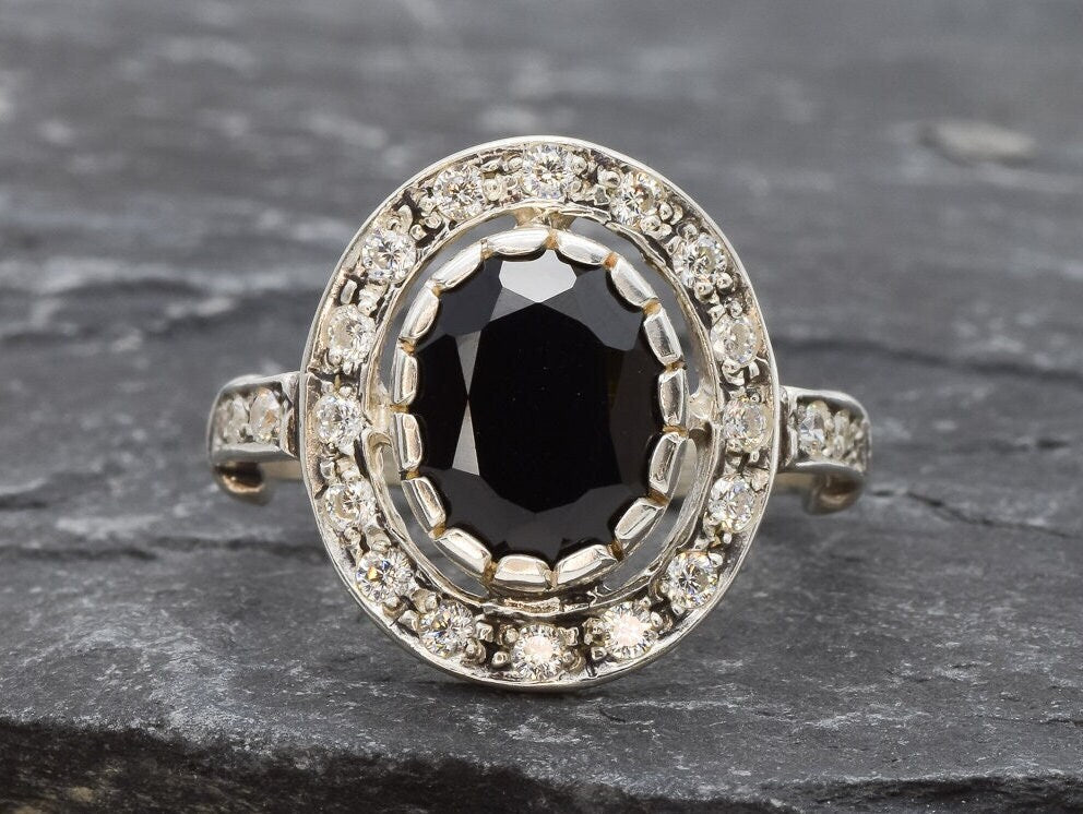 Art Deco Filigree Black Onyx Diamond Gold Cocktail Ring at 1stDibs | vintage  art deco black onyx ring, black onyx filigree rings, onyx diamond ring art  deco