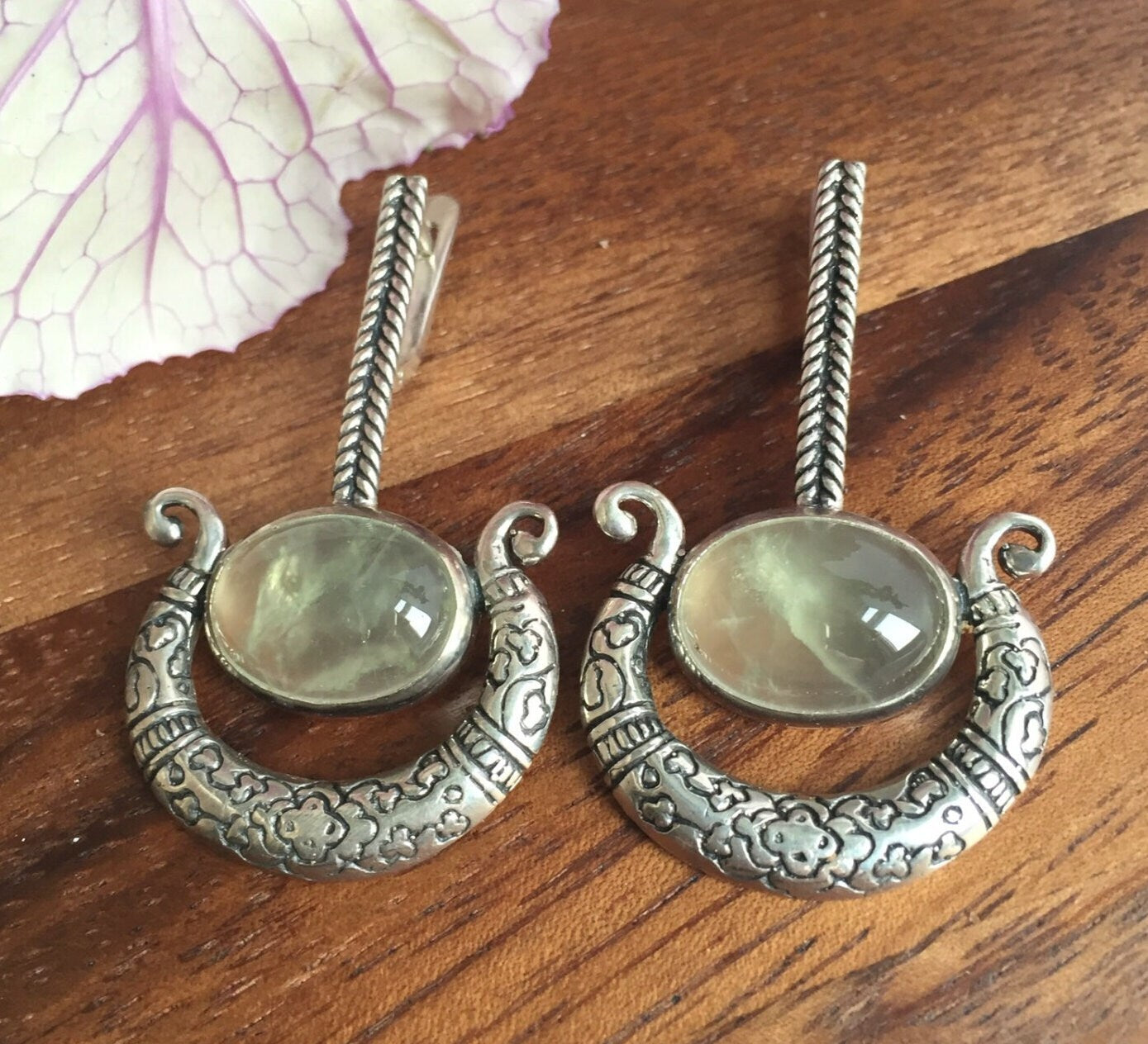 Prehnite Earrings, Vintage Earrings, Triable Earrings, Green Earrings, Long Earrings, Sterling Silver Earrings